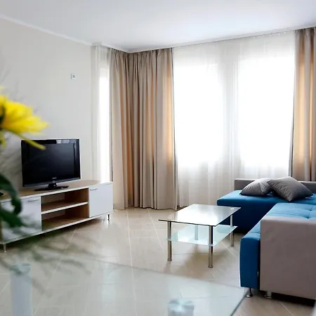 Sunrise River Отель