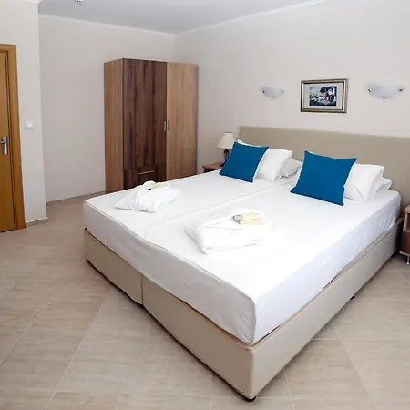 Sunrise River Ахелой