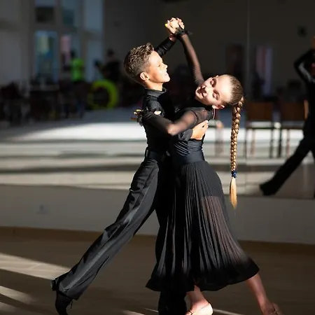 Sunrise River 酒店 3*