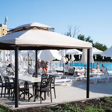 Sunrise River Hotell