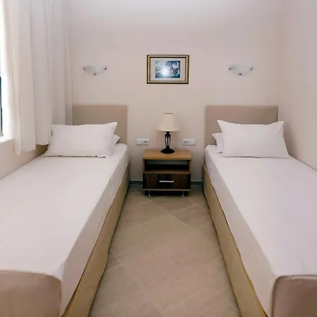 Sunrise River Hotell Aheloy